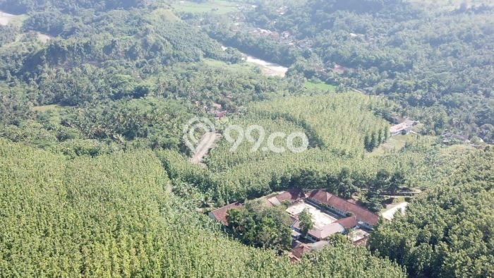 Tanah Strategis Dijual di Warung Kiara Sukabumi 620000m2 Tanah Strategis Dijual di Warung Kiara Sukabumi 620000m2