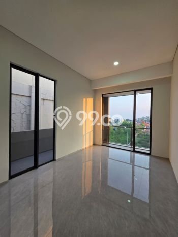 Jual Rumah Mewah Megah Dengan View Cantik di Setra Duta, Bandung Jual Rumah Mewah Megah Dengan View Cantik di Setra Duta, Bandung