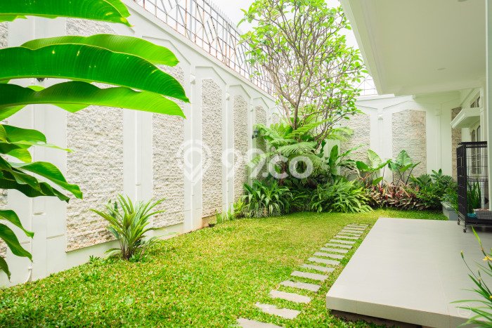 KESEMPATAN EMAS! Rumah area , Bandung, Luas 500m2m² Bangunan 560m2m² KESEMPATAN EMAS! Rumah area , Bandung, Luas 500m2m² Bangunan 560m2m²