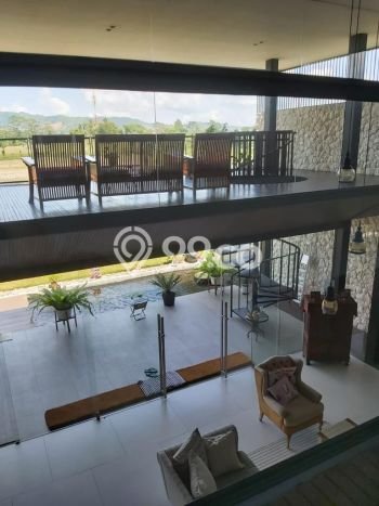 Rumah Mewah LB 700m2 Siap Huni Desain Elegan di Kota Baru Parahyangan, Bandung Rumah Mewah LB 700m2 Siap Huni Desain Elegan di Kota Baru Parahyangan, Bandung
