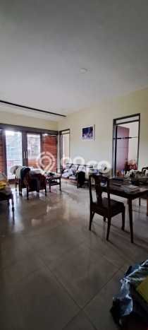 Rumah Mewah LB 200m2 Siap Pakai Desain Elegan di mekar wangi, Bandung Rumah Mewah LB 200m2 Siap Pakai Desain Elegan di mekar wangi, Bandung