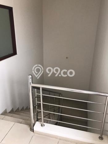 Ruko Kawasan BKR, Luas 300m², Jalan Strategis, Siap Operasional Ruko Kawasan BKR, Luas 300m², Jalan Strategis, Siap Operasional