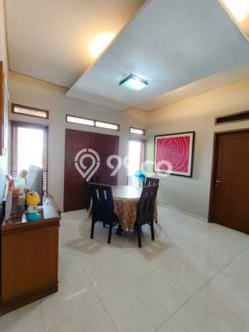Dijual Rumah Luas Elegan Dengan View Eksklusif di Geger Kalong, Bandung Dijual Rumah Luas Elegan Dengan View Eksklusif di Geger Kalong, Bandung