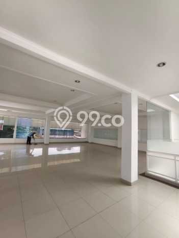 Unit Komersial Tersedia di Geger Kalong Spesifikasi LB 1000m2 Unit Komersial Tersedia di Geger Kalong Spesifikasi LB 1000m2