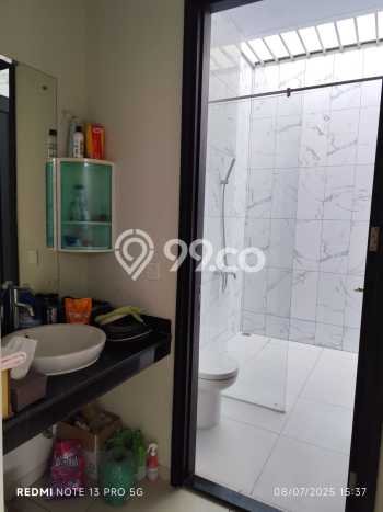Rumah Elit LB 268m2 Siap Huni Desain Elegan di Kota Baru Parahyangan, Bandung Rumah Elit LB 268m2 Siap Huni Desain Elegan di Kota Baru Parahyangan, Bandung