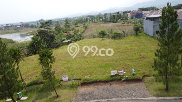 Tanah Kavling Dijual di Kota Baru Parahyangan, Bandung dengan Luas Tanah 827m2 Tanah Kavling Dijual di Kota Baru Parahyangan, Bandung dengan Luas Tanah 827m2