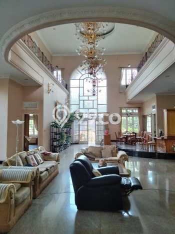 Rumah Modern 5 Kamar Siap Huni di Dago, Dekat Sekolah, Bandung Rumah Modern 5 Kamar Siap Huni di Dago, Dekat Sekolah, Bandung