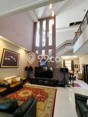 Dijual Rumah Luas Elegan Dengan View Eksklusif di Geger Kalong, Bandung Dijual Rumah Luas Elegan Dengan View Eksklusif di Geger Kalong, Bandung