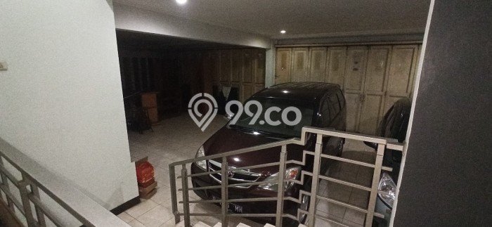 Rumah Elit Modern Tanpa Renovasi di Cihampelas Bandung Rumah Elit Modern Tanpa Renovasi di Cihampelas Bandung
