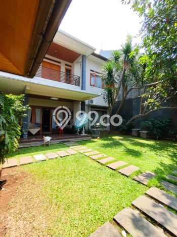 Dijual Rumah Luas Elegan Dengan View Eksklusif di Geger Kalong, Bandung Dijual Rumah Luas Elegan Dengan View Eksklusif di Geger Kalong, Bandung