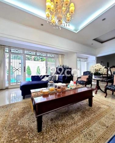 Rumah Elit Modern Siap Huni di Lebak Bulus Jakarta Selatan Rumah Elit Modern Siap Huni di Lebak Bulus Jakarta Selatan