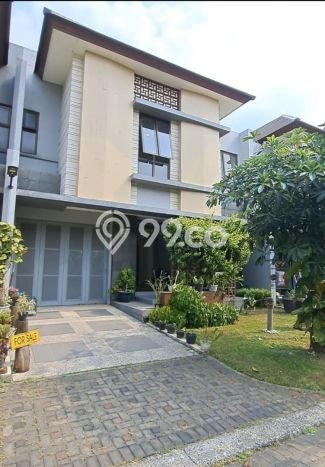Dijual Rumah Mewah Megah Dengan View Eksklusif di BSD Eminent, Tangerang Dijual Rumah Mewah Megah Dengan View Eksklusif di BSD Eminent, Tangerang