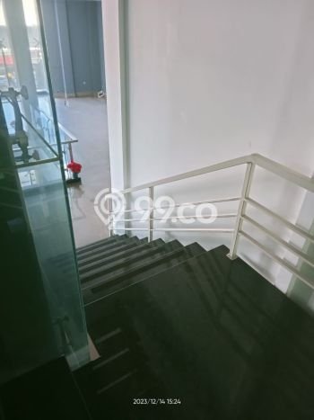 Unit Komersial Dijual di Jakarta Selatan LT 840m2 & LB 1200m2 Unit Komersial Dijual di Jakarta Selatan LT 840m2 & LB 1200m2