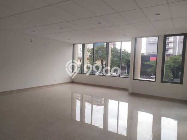 Kantor Dijual di Tangerang LT 154m2 & LB 657m2 Lokasi Terbaik! Kantor Dijual di Tangerang LT 154m2 & LB 657m2 Lokasi Terbaik!