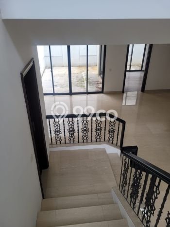 Ready to Use! Luxury House LT 180m2 Desain Elegan di BSD De Park Ready to Use! Luxury House LT 180m2 Desain Elegan di BSD De Park
