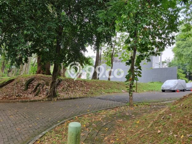 Tanah Kawasan Bisnis di BSD Telaga Golf, Luas 557m², Cocok untuk Investasi Tanah Kawasan Bisnis di BSD Telaga Golf, Luas 557m², Cocok untuk Investasi