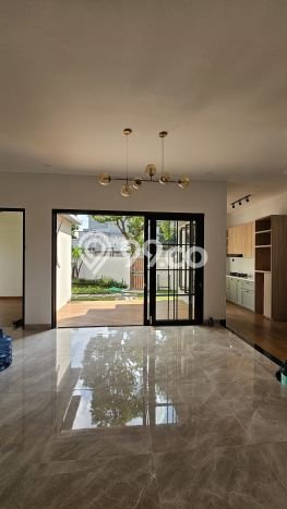 Rumah 4 KT 3 KM One Gate System di BSD Kencana Loka, Tangerang Rumah 4 KT 3 KM One Gate System di BSD Kencana Loka, Tangerang
