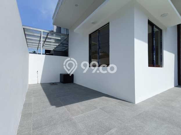 Rumah Modern 3 KT LT 176m2 di BSD Kencana Loka Rumah Modern 3 KT LT 176m2 di BSD Kencana Loka