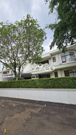 Hunian Mewah LB 6800m2 Siap Huni Desain Elegan di Kebagusan, Jakarta Selatan Hunian Mewah LB 6800m2 Siap Huni Desain Elegan di Kebagusan, Jakarta Selatan
