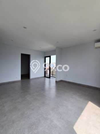 Rumah Elit Modern Siap Huni di Alam Sutera Tangerang Rumah Elit Modern Siap Huni di Alam Sutera Tangerang