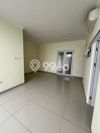 Rumah Luas Asri 4 KT Siap Huni di BSD Residence One Tangerang Rumah Luas Asri 4 KT Siap Huni di BSD Residence One Tangerang