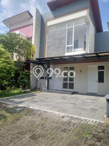 Disewakan! Rumah 4 Kamar Tidur &
3 Kamar Mandi di BSD The Icon, Tangerang Disewakan! Rumah 4 Kamar Tidur &
3 Kamar Mandi di BSD The Icon, Tangerang