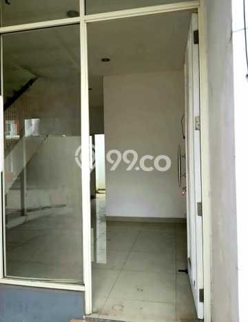 Rumah Luas Asri 3 KT Siap Pakai di BSD Residence One Tangerang Rumah Luas Asri 3 KT Siap Pakai di BSD Residence One Tangerang