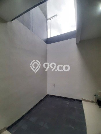 Dijual Rumah Strategis Bagus Punya 3 KT di Serpong Utara Tangerang Selatan SHM Dijual Rumah Strategis Bagus Punya 3 KT di Serpong Utara Tangerang Selatan SHM