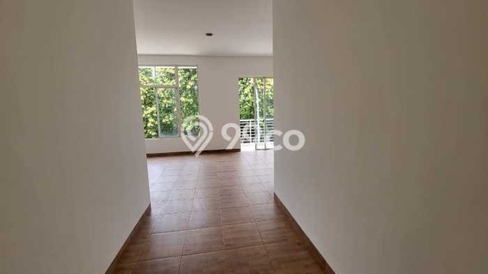 Jual Rumah Mewah Elegan Dengan View Cantik di Pantai Indah Kapuk, Jakarta Utara Jual Rumah Mewah Elegan Dengan View Cantik di Pantai Indah Kapuk, Jakarta Utara