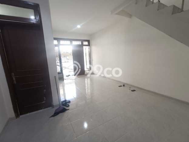 Jual Rumah Minimalis Bagus Punya 3 KT di Cengkareng Jakarta Barat SHM Jual Rumah Minimalis Bagus Punya 3 KT di Cengkareng Jakarta Barat SHM