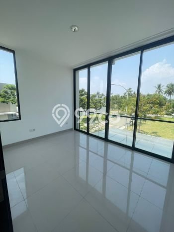 Rumah Modern 3 KT di Pantai Indah Kapuk 2 Jakarta Utara Rumah Modern 3 KT di Pantai Indah Kapuk 2 Jakarta Utara