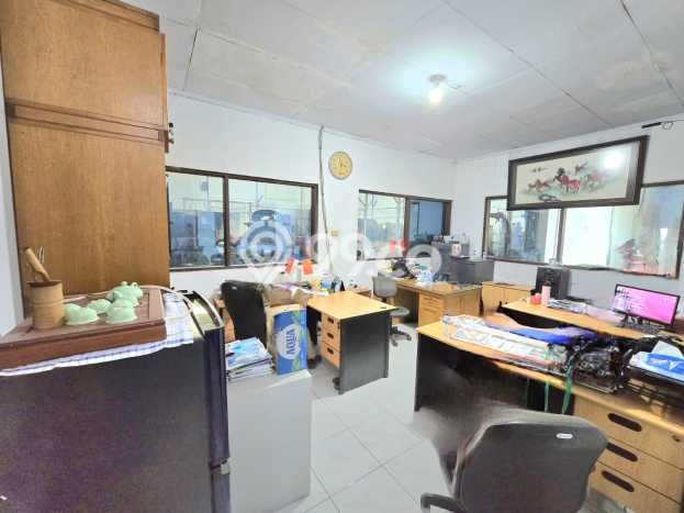 LOKASI STRATEGIS! Gudang di , Luas 1200m2m², Area Berkembang, Siap Bisnis LOKASI STRATEGIS! Gudang di , Luas 1200m2m², Area Berkembang, Siap Bisnis