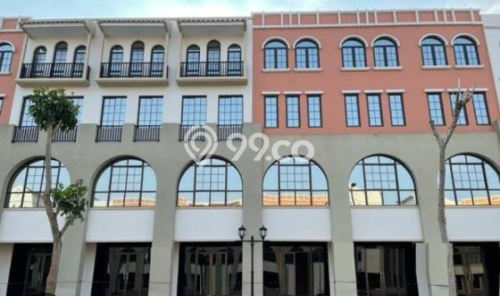 Jual Ruko Strategis di Kelapa Gading, Luas 600m², Jalan Utama, Area Bisnis Jual Ruko Strategis di Kelapa Gading, Luas 600m², Jalan Utama, Area Bisnis