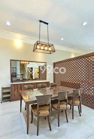 Disewakan! Rumah 4 Kamar Tidur &
3 Kamar Mandi di Pantai Indah Kapuk, Jakarta Utara Disewakan! Rumah 4 Kamar Tidur &
3 Kamar Mandi di Pantai Indah Kapuk, Jakarta Utara