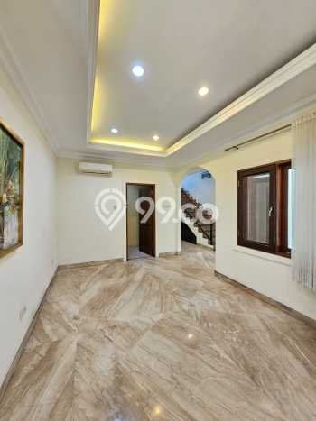 BEST PRICE! Rumah kawasan , Akses ke Pusat Kota, 6 KM, LT 540m2m² Bangunan 700m2m² BEST PRICE! Rumah kawasan , Akses ke Pusat Kota, 6 KM, LT 540m2m² Bangunan 700m2m²