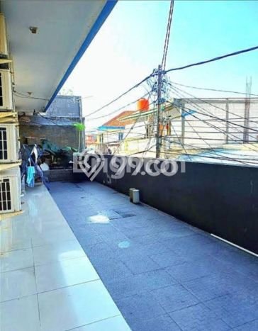 Unit Komersial Dijual di Tomang Jakarta Barat Luas Tanah 216m2, Luas Bangunan 1200m2 Unit Komersial Dijual di Tomang Jakarta Barat Luas Tanah 216m2, Luas Bangunan 1200m2