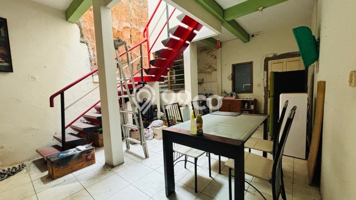 Rumah Modern 5 KT LT 200m2 di Majapahit Rumah Modern 5 KT LT 200m2 di Majapahit