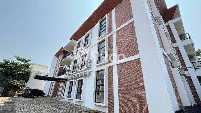 Unit Kost Dijual di BSB City dengan 52 Kamar Area Ramai Unit Kost Dijual di BSB City dengan 52 Kamar Area Ramai
