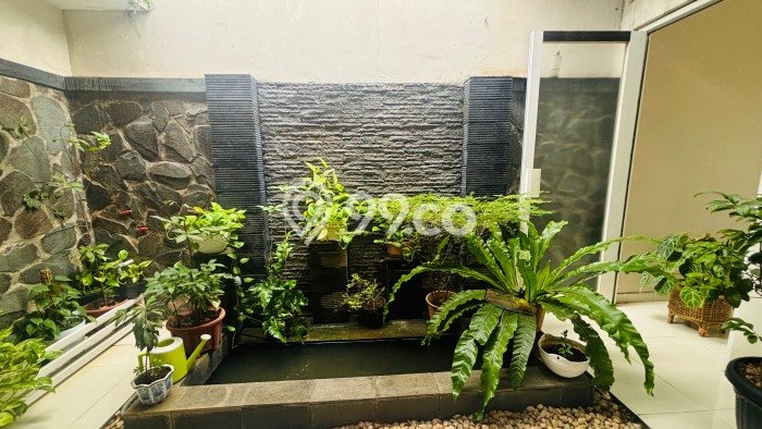 NEW LISTING! Rumah Strategis area , Luas 160m2m² Bangunan 140m2m² NEW LISTING! Rumah Strategis area , Luas 160m2m² Bangunan 140m2m²