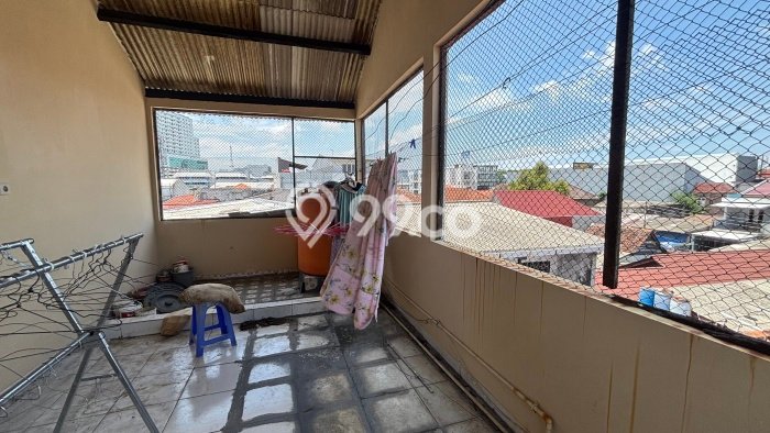 Unit Kost Dijual di Semarang Spesifikasi 10 Kamar Tidur dan Area Strategis Unit Kost Dijual di Semarang Spesifikasi 10 Kamar Tidur dan Area Strategis
