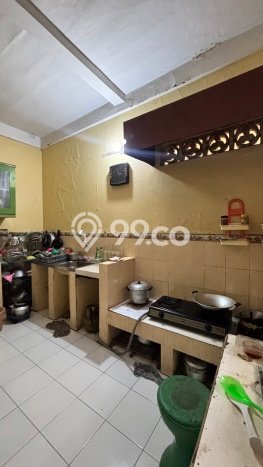 Rumah Strategis Modern Lb 180m2 di Gayamsari, Semarang Rumah Strategis Modern Lb 180m2 di Gayamsari, Semarang