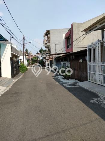 Rumah Minimalis 3 KT di Puri Indah Jakarta Barat Rumah Minimalis 3 KT di Puri Indah Jakarta Barat