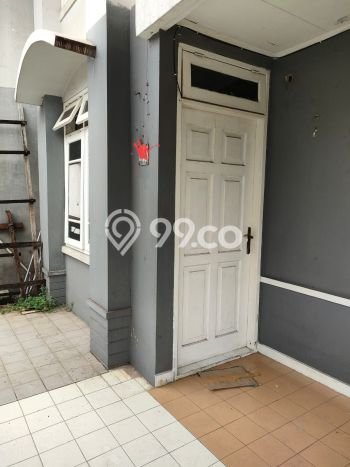 Rumah di Gading Serpong, 2 KT, Dekat Rumah Sakit, LT 90m² LB 80m² Rumah di Gading Serpong, 2 KT, Dekat Rumah Sakit, LT 90m² LB 80m²