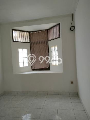 LOKASI TERBAIK! Rumah di Gading Serpong, 1 KM, Area Premium, Luas 126m² Bangunan 91m² LOKASI TERBAIK! Rumah di Gading Serpong, 1 KM, Area Premium, Luas 126m² Bangunan 91m²