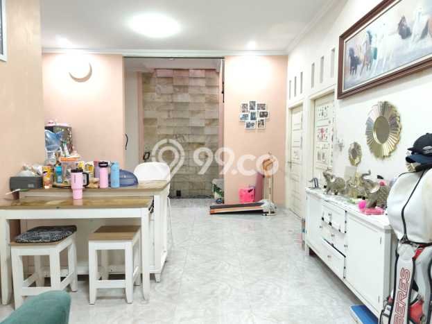 Rumah Strategis Modern Lb 110m2 di Serpong Utara, Tangerang Selatan Rumah Strategis Modern Lb 110m2 di Serpong Utara, Tangerang Selatan