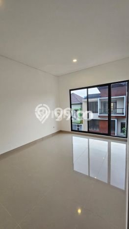 Dijual Rumah Eksklusif 3 KT di Gading Serpong, Tangerang Dijual Rumah Eksklusif 3 KT di Gading Serpong, Tangerang