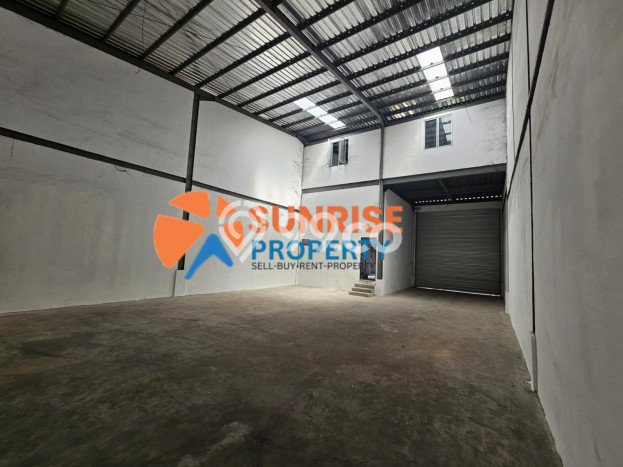 Gudang Disewakan di Area Ramai Batu Aji, Batam Gudang Disewakan di Area Ramai Batu Aji, Batam