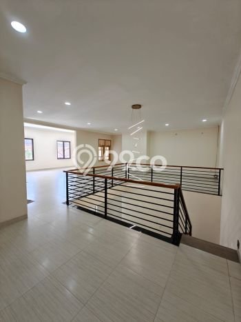 Dijual Rumah Mewah Elegan Dengan View Eksklusif di Citra Garden, Jakarta Barat Dijual Rumah Mewah Elegan Dengan View Eksklusif di Citra Garden, Jakarta Barat