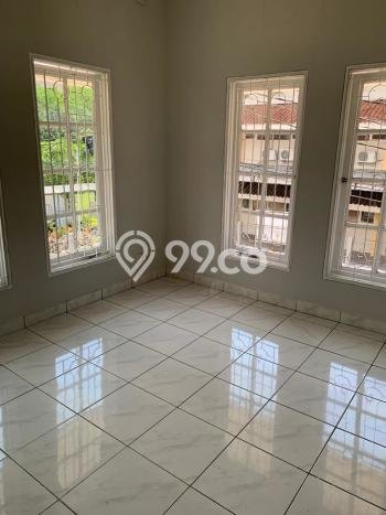 Rumah Mewah LB 200m2 Siap Pakai Desain Elegan di Citra Garden, Jakarta Barat Rumah Mewah LB 200m2 Siap Pakai Desain Elegan di Citra Garden, Jakarta Barat
