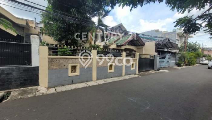 Jarang Ada! Rumah Kontrakan 5 Kamar Nyaman Siap Huni Sumur Batu Jarang Ada! Rumah Kontrakan 5 Kamar Nyaman Siap Huni Sumur Batu